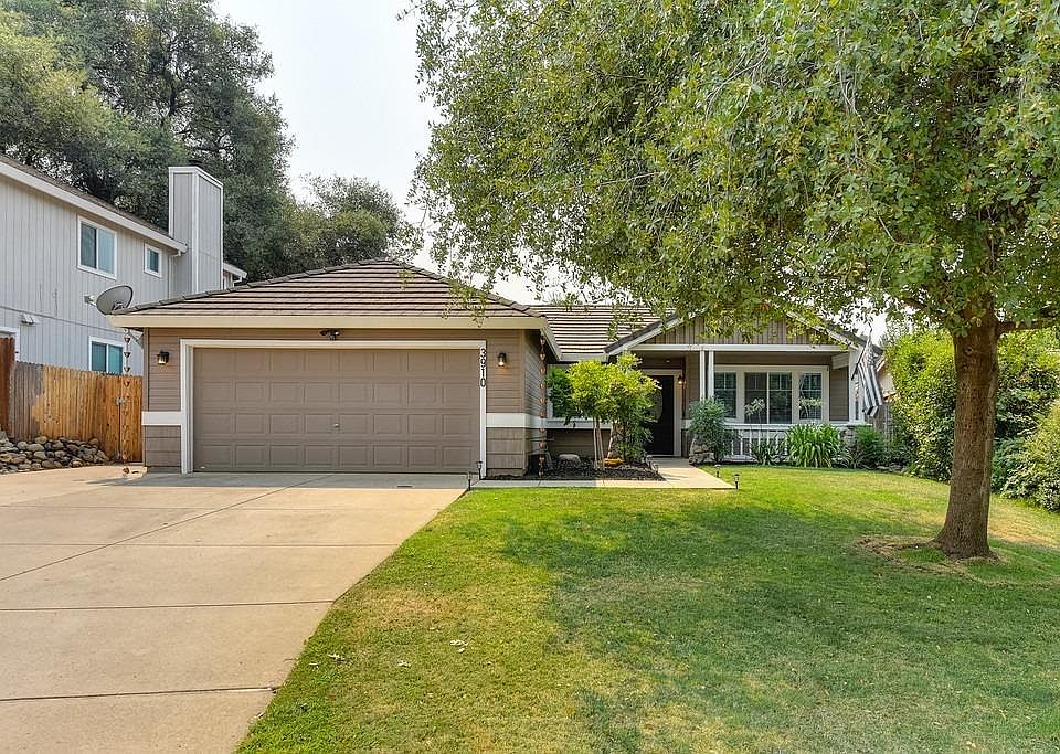 1st image of 3910 Watsonia Glen Dr