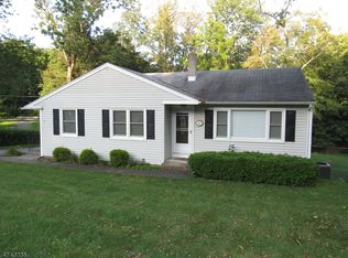 3 Newton Ave, Branchville, NJ 07826