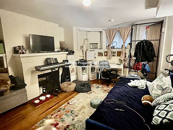 464 Beacon #BF Boston - Back Bay Unit Photo 4