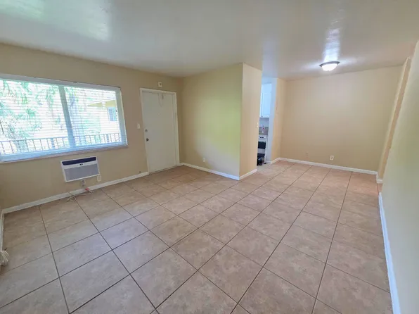 3741 SW 1st St, Fort Lauderdale, FL