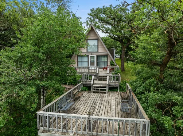 261 Long Lake Rd NE, Bottineau, ND 58318