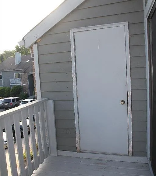 9006 Tamarron Dr — Photo 14