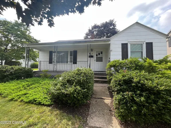 146 W 11th St, Bloomsburg, PA 17815