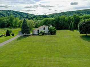 171 Crooked Lake Rd, Tully, NY 13159