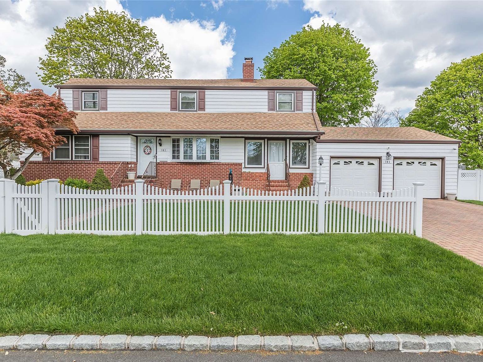 141 W 2nd Street, West Islip, NY 11795 Zillow