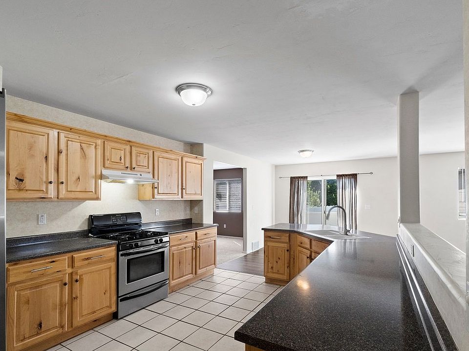 1st image of 4055 W Pine Flats Ct