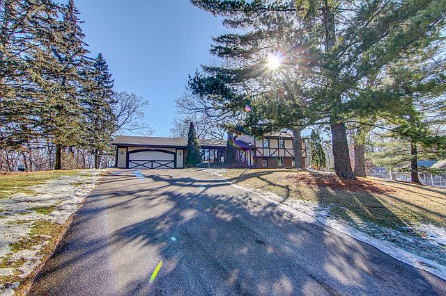 1st image of 12825 Greenwood Trl
