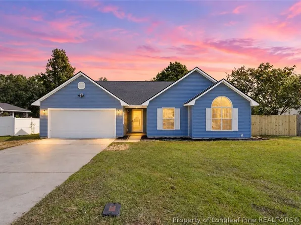 141 Chapel Hill Dr, Raeford, NC 28376