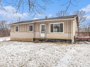 1726 Peavy Rd, Howell, MI 48843
