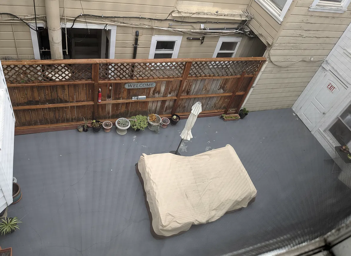 3 bed, $2,800 — Photo 4