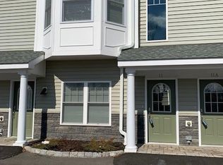 15 Bates Pl APT 11, Danbury, CT 06810