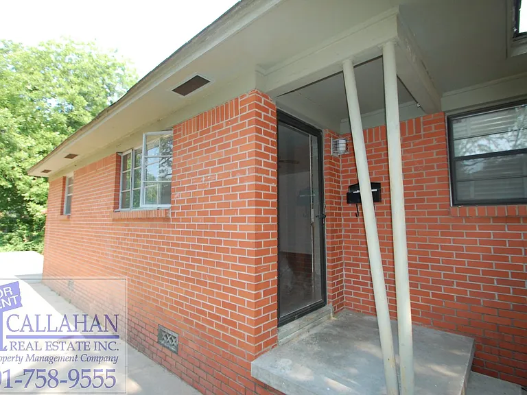 3919 N Cypress St — Photo 8