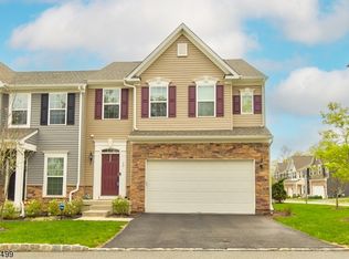 38 Woodland Way, Mount Arlington, NJ 07856