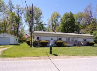 11431 Cross Station Rd, Girard, PA 16417
