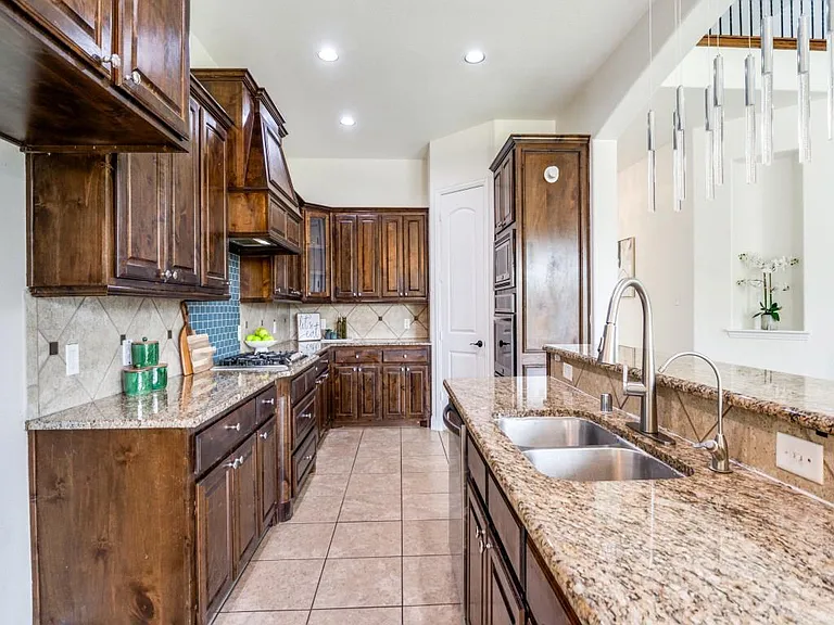 1191 Polo Heights Dr — Photo 13