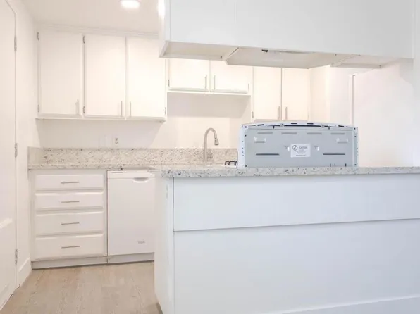 12798 Kiowa Rd #2, Apple Valley, CA 92308