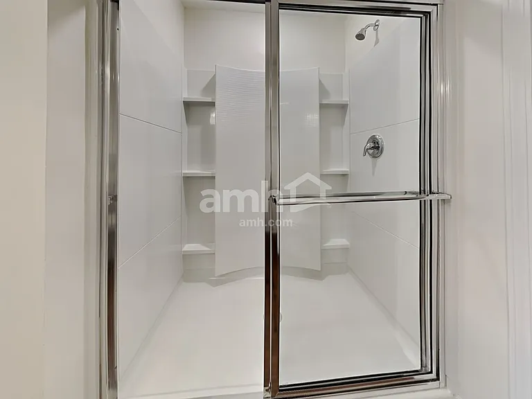 186 Orion Way — Photo 11