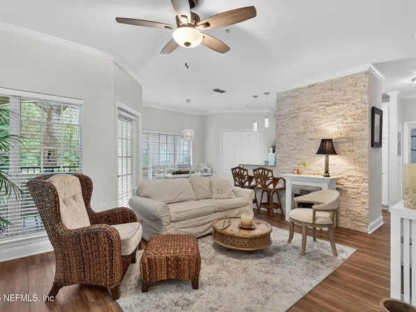 7800 POINT MEADOWS Drive #417, Jacksonville, FL 32256