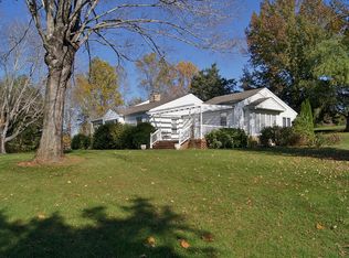 831 Coles Creek Rd, Rocky Mount, VA 24151