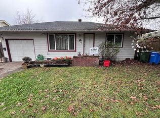 2749 Hilyard St, Eugene, OR 97405