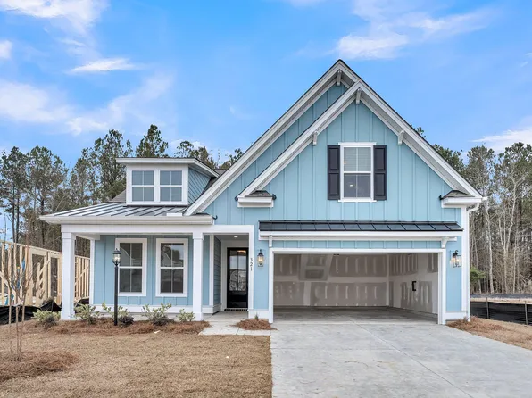 724 Alma Square Dr, Moncks Corner, SC 29461