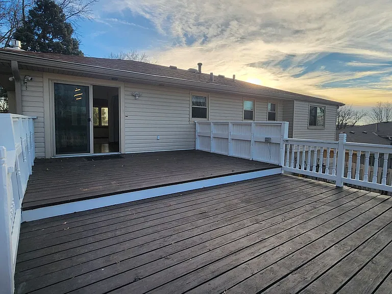 11430 Sunburst St — Photo 21
