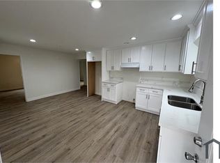 1442 E 48th Pl #1, Los Angeles, CA 90011