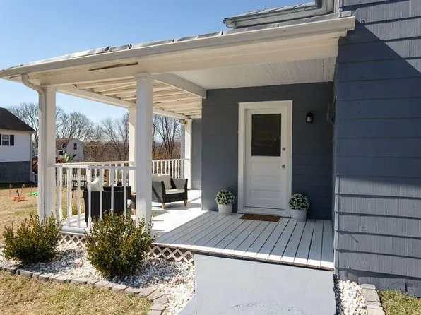 1755 Cedar Ave, Buena Vista, VA 24416