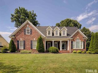 101 Townsend Dr, Clayton, NC 27527