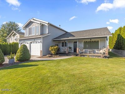 1609 W Yakima Ave, Selah, WA, 98942