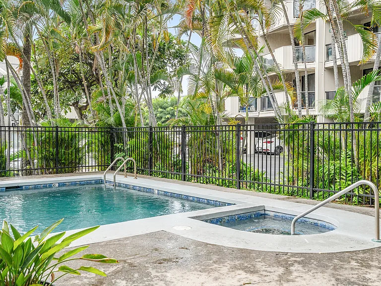 75-5669 Kuakini Hwy #5-201 — Photo 29