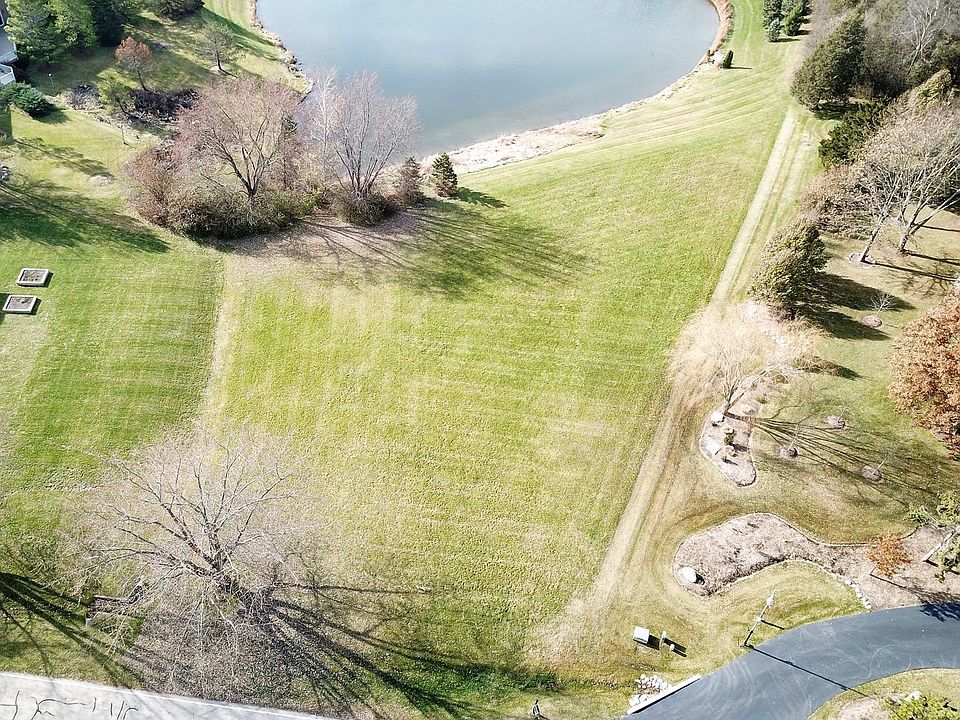 2nd image of 1800 Hamilton Ct #2