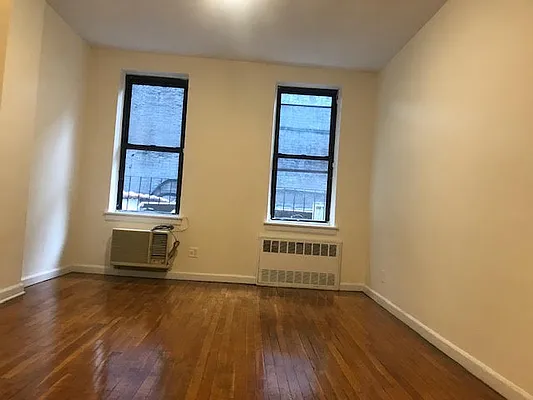 Rented by Oxford Property Group | media 9