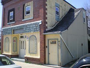 2nd image of 1431 Main St