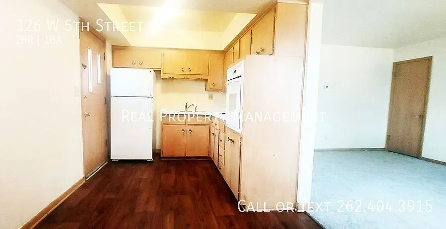 Two Bedroom Lower Located In Beautiful Lake Country — Photo 3