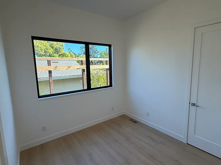 88 La Loma Dr #A — Photo 19