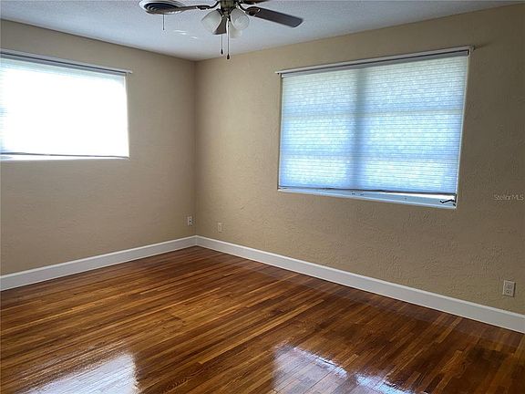 5th image of 2007 Schulte Ave #2