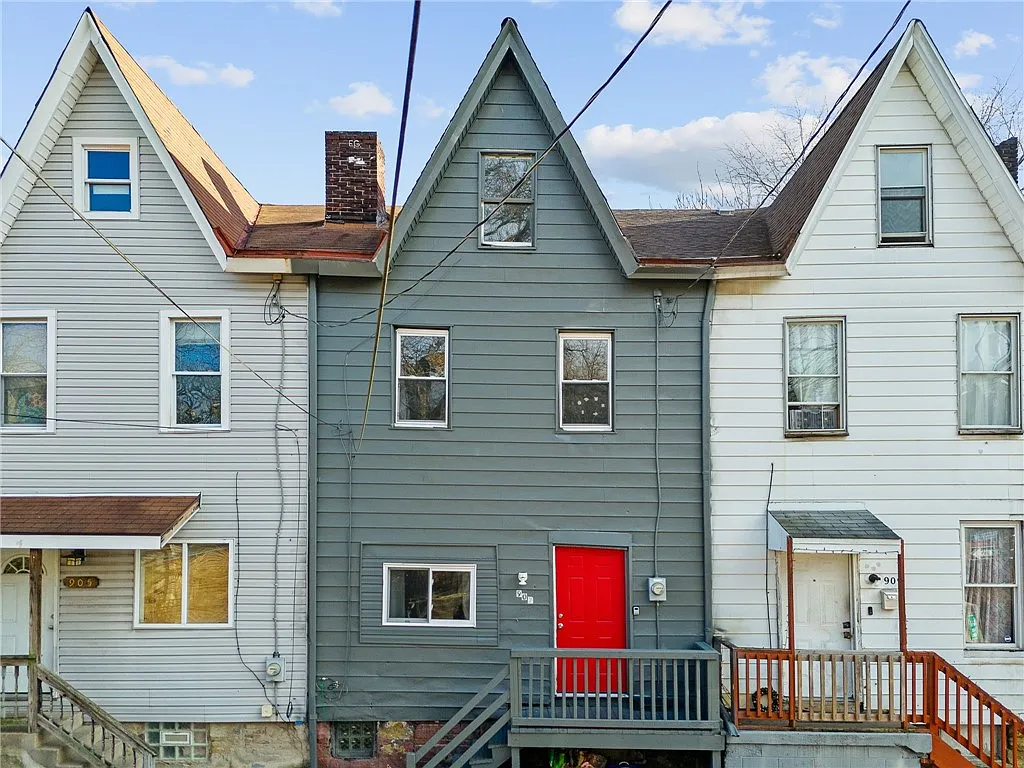 907 Amherst St photo 1