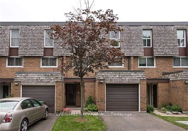 21 Sego Royalway — Photo 1