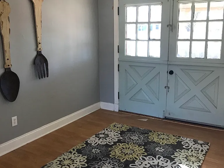 2132 Fremont Dr — Photo 9