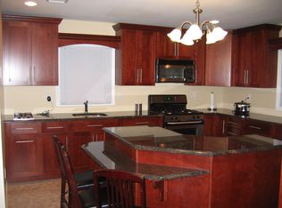 4 Bay Ct, Spring Valley, NY 10977