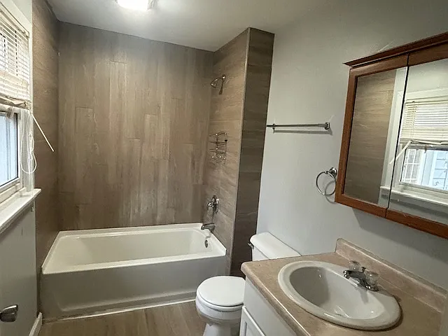 603 Wilson St — Photo 12