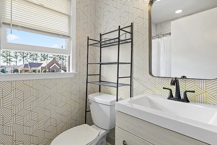8009 Whitesburg Dr SE — Photo 8