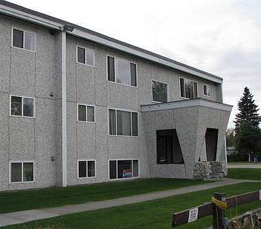 1st image of 89 Slater Dr APT 1