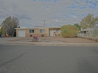 1409 Pitt St NE, Albuquerque, NM 87112