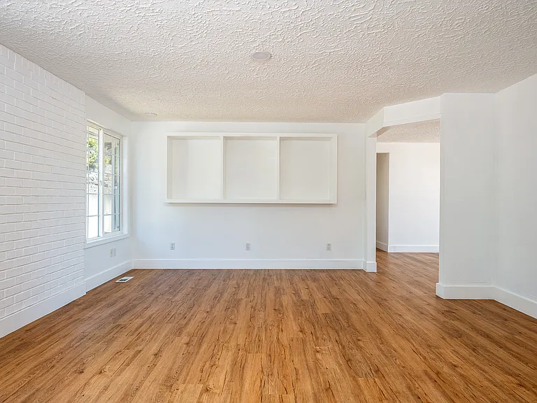 1115 NE 63rd St — Photo 51