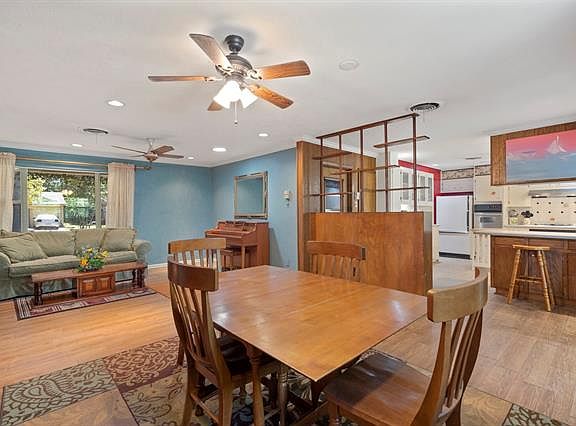 4th image of 3705 Falcon Dr