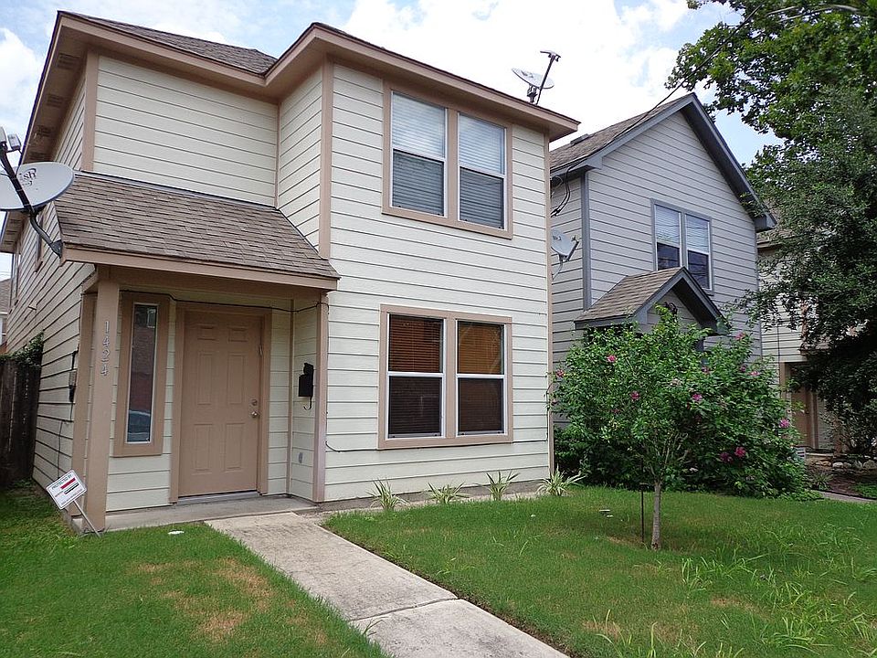 1424 Ruthven
Street View