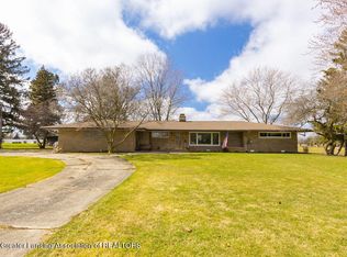 1395 N Chipman Rd, Owosso, MI 48867