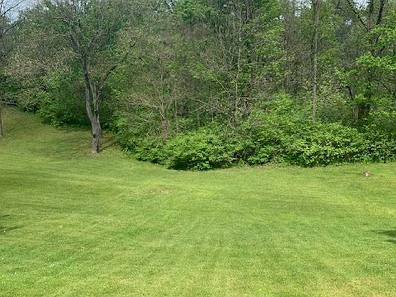 4th image of 4740 Pinckney Rd